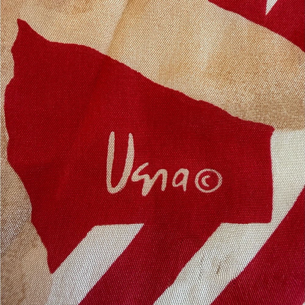 Vera vintage silk Red Floral Scarf - Picture 2 of 6